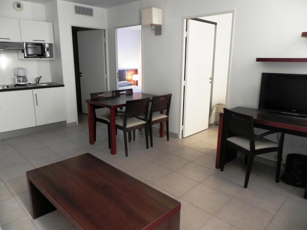 Residence Services Calypso Calanques Plage Marselha Quarto foto