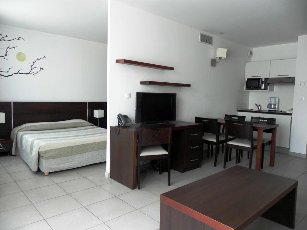 Residence Services Calypso Calanques Plage Marselha Quarto foto