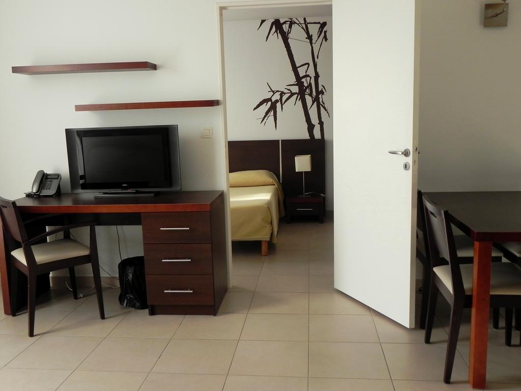 Residence Services Calypso Calanques Plage Marselha Quarto foto